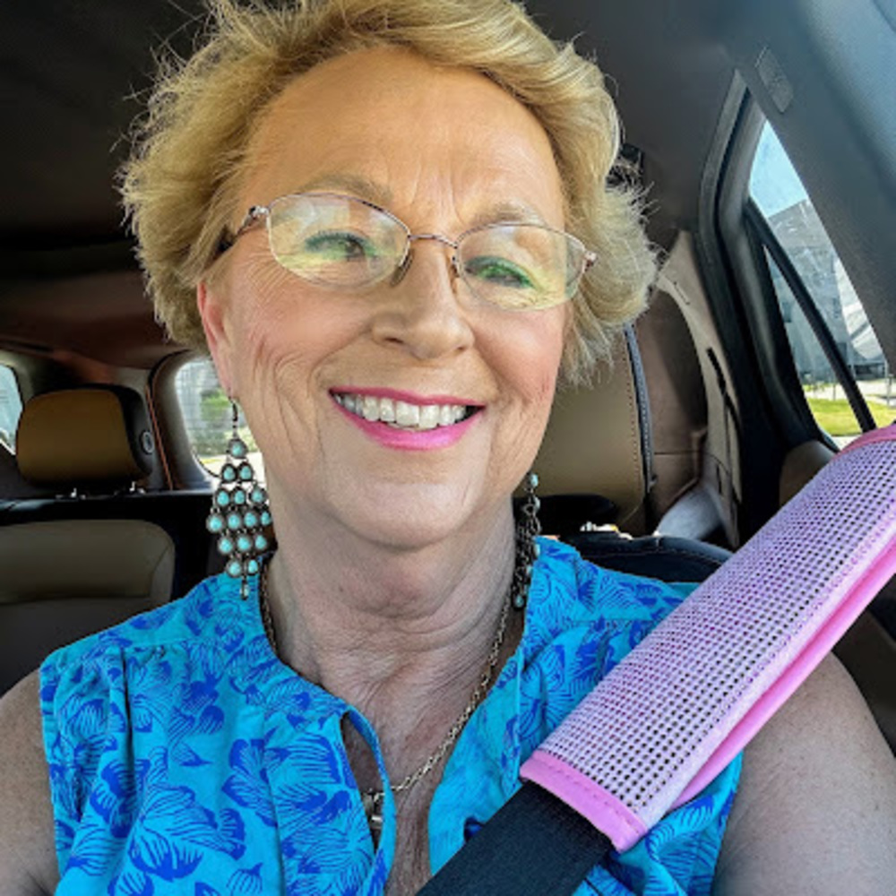 Meet your Posher, Hazel